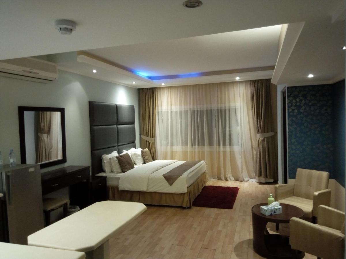 Shayah Suites Jeddah Exterior foto