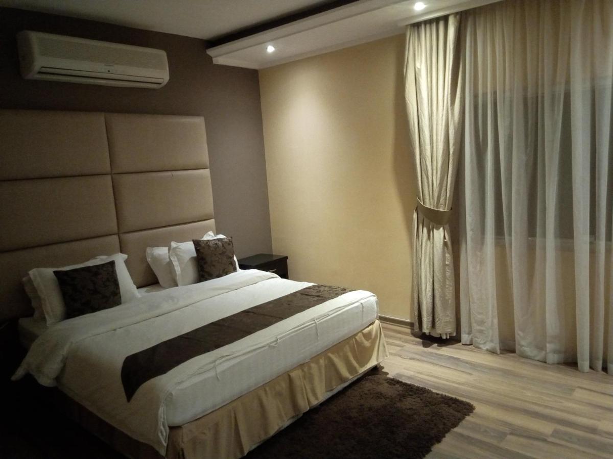 Shayah Suites Jeddah Exterior foto