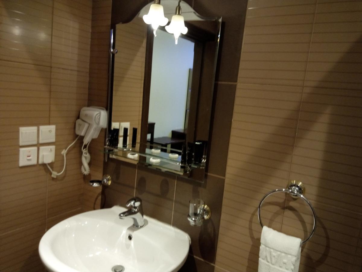 Shayah Suites Jeddah Exterior foto
